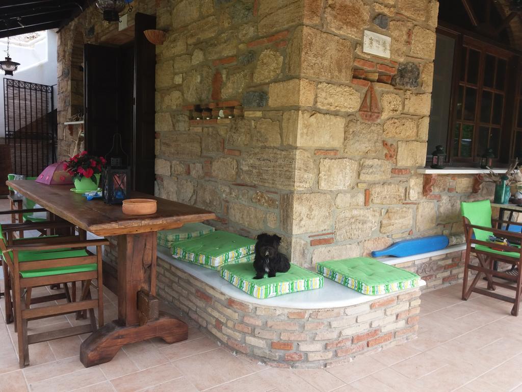 Kalogirou Stone House Apartment Limnionas  Ngoại thất bức ảnh