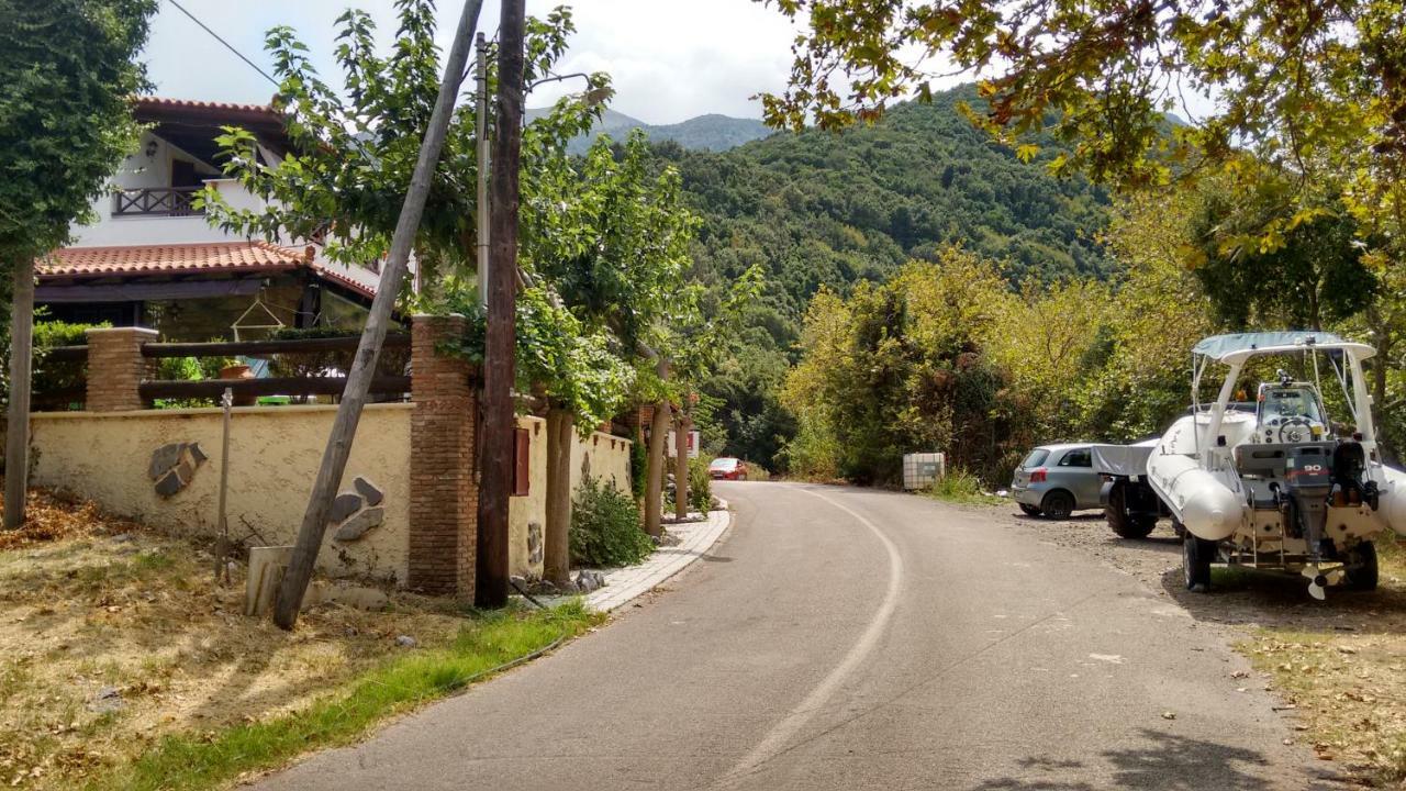 Kalogirou Stone House Apartment Limnionas  Ngoại thất bức ảnh