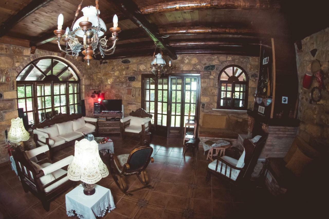 Kalogirou Stone House Apartment Limnionas  Ngoại thất bức ảnh